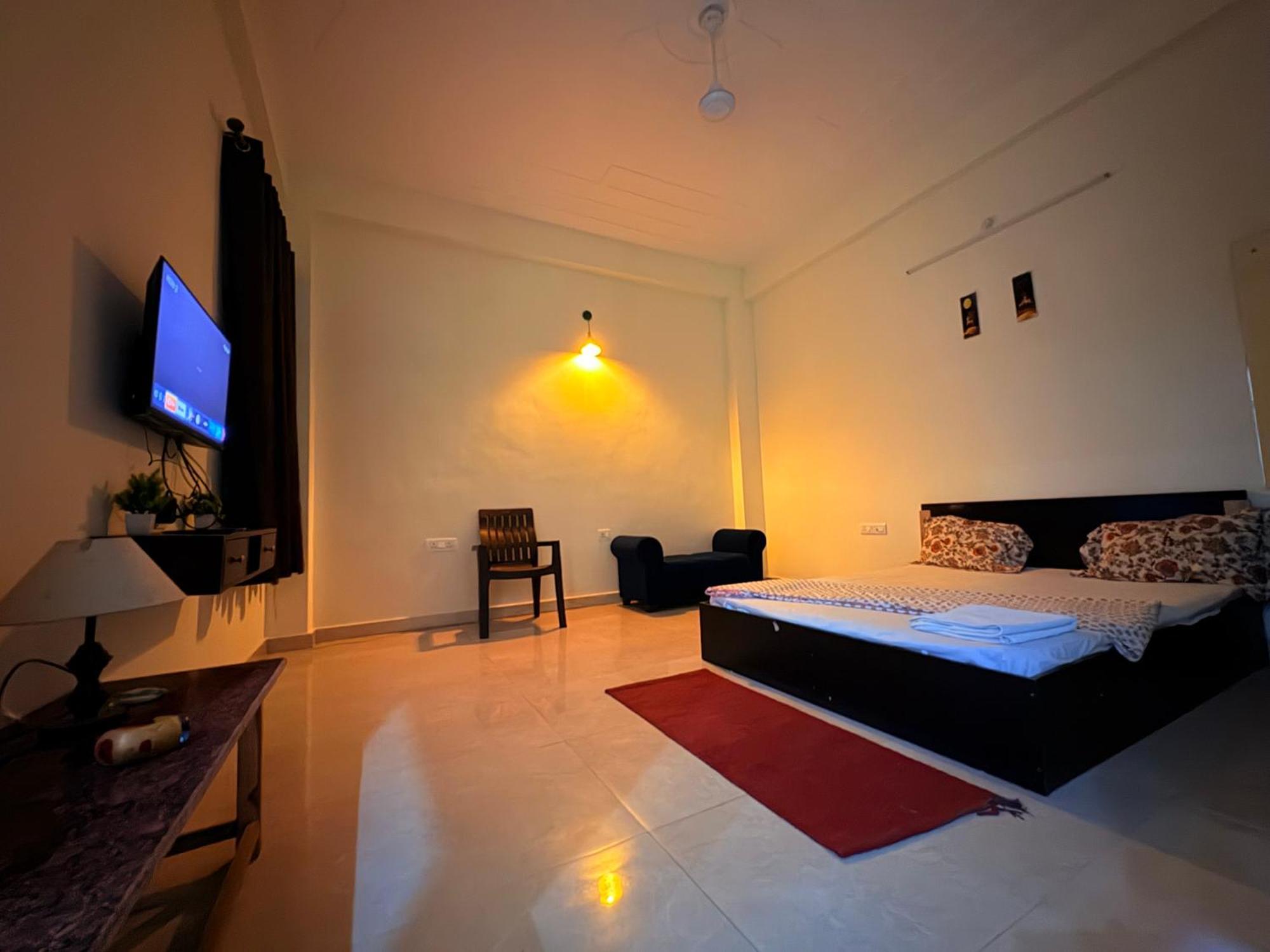 Atulyam Stays Sushant Golf City Lucknow Exterior photo