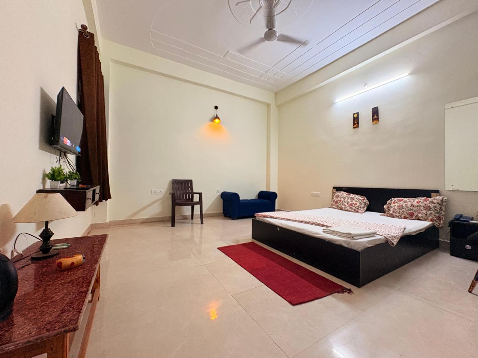 Atulyam Stays Sushant Golf City Lucknow Exterior photo